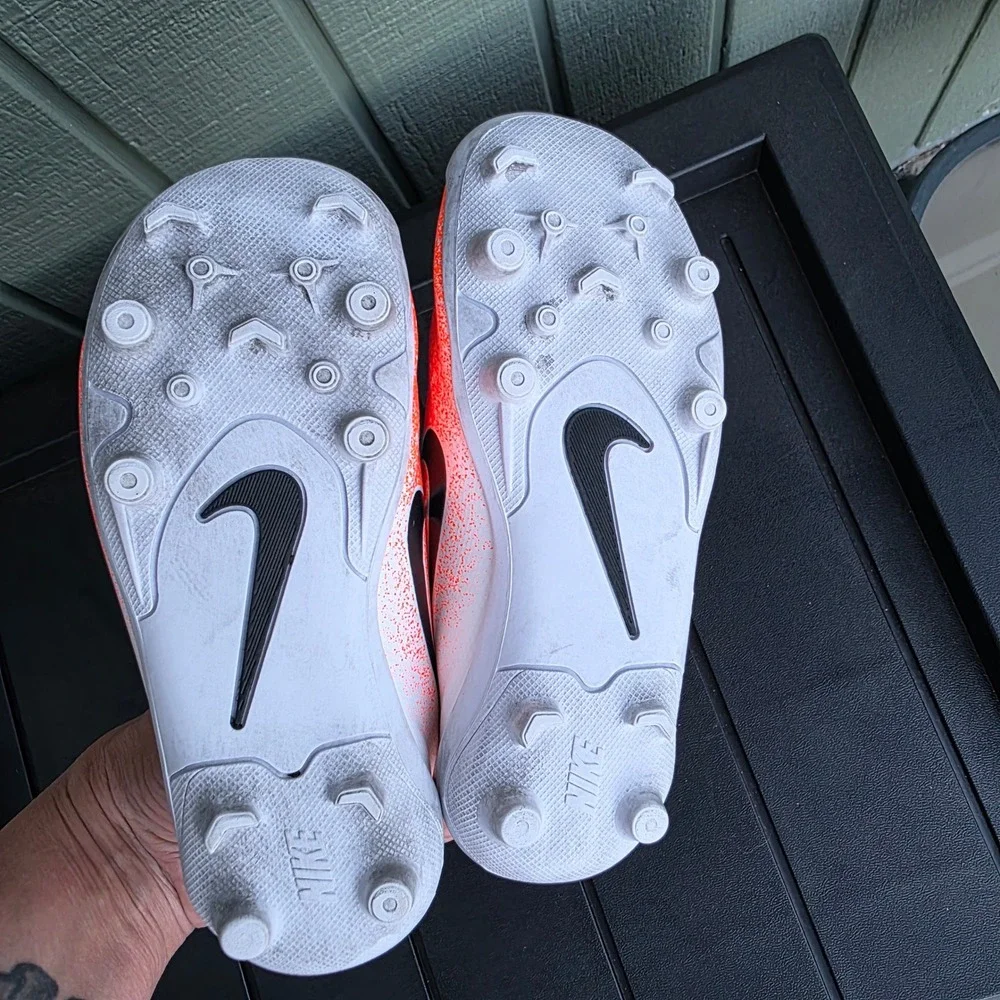 Nike Mercurial Vapor 12 Club MG Neon Orange White AH7351-801 Kids 11C